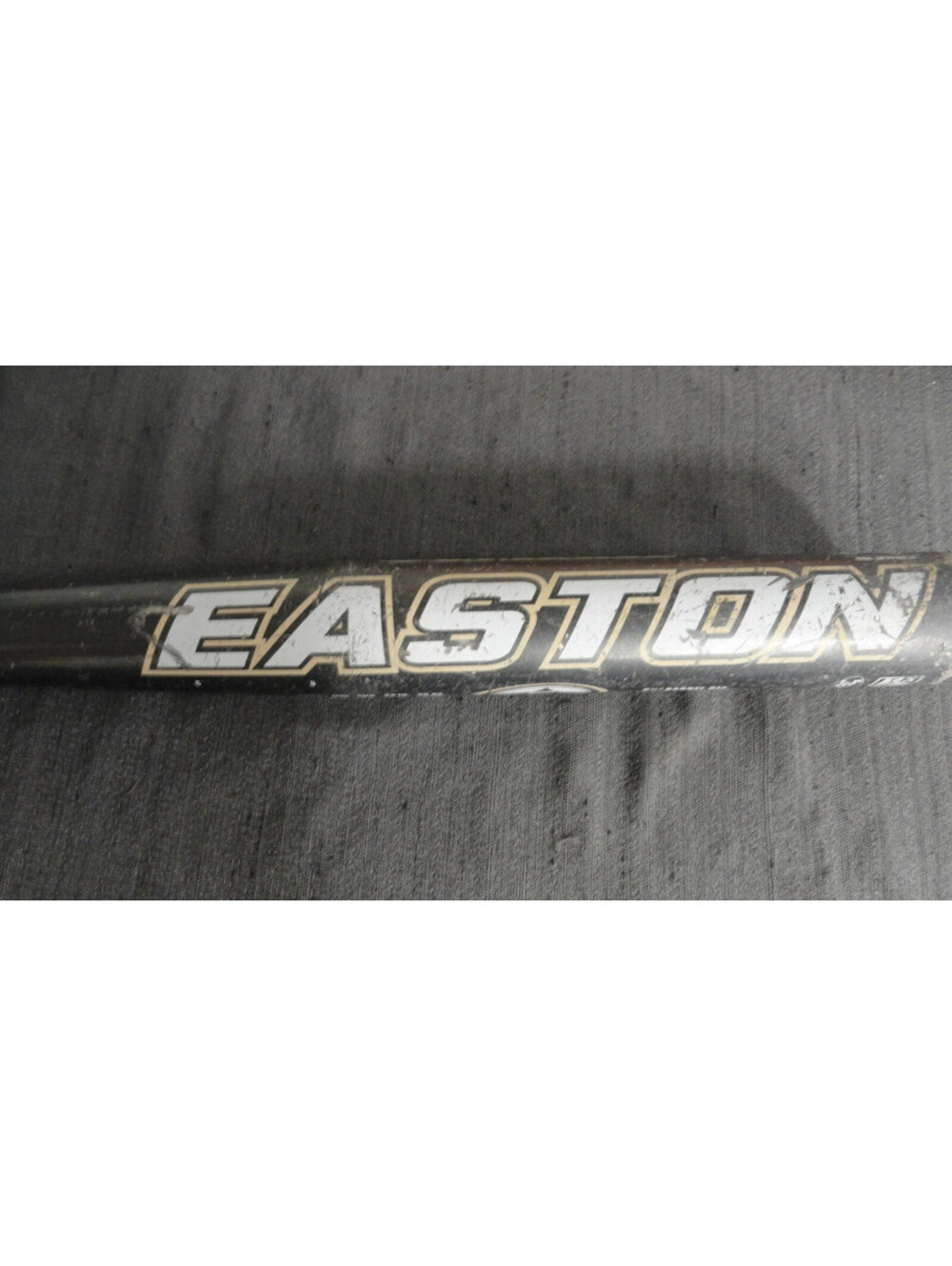 EASTON HAMMER SK2 OFFICIAL SLOWPITCH SOFTBALL BAT 34in 28oz 2 1/4in
